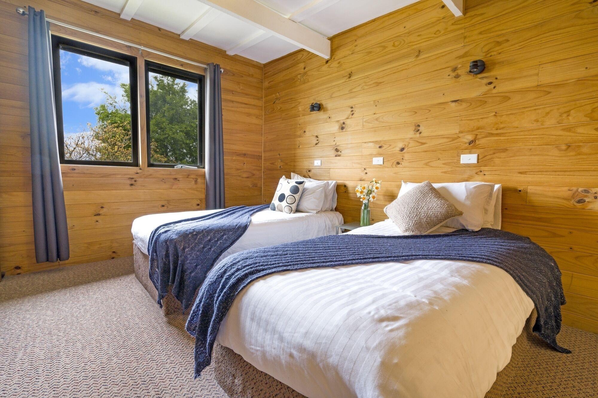 Mole Creek Cabins Экстерьер фото